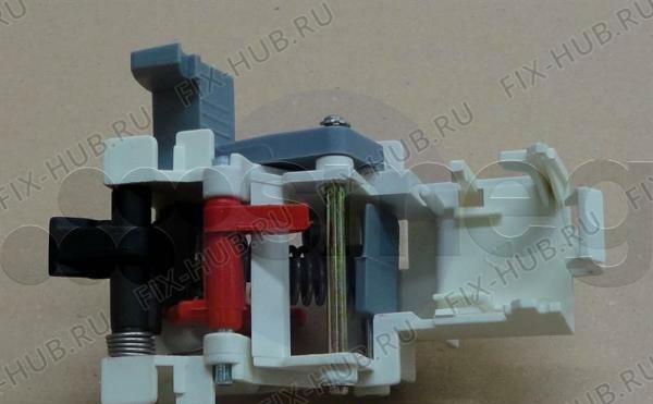 Большое фото - Замок (блокатор) двери для электропосудомоечной машины Smeg 697690143 в гипермаркете Fix-Hub